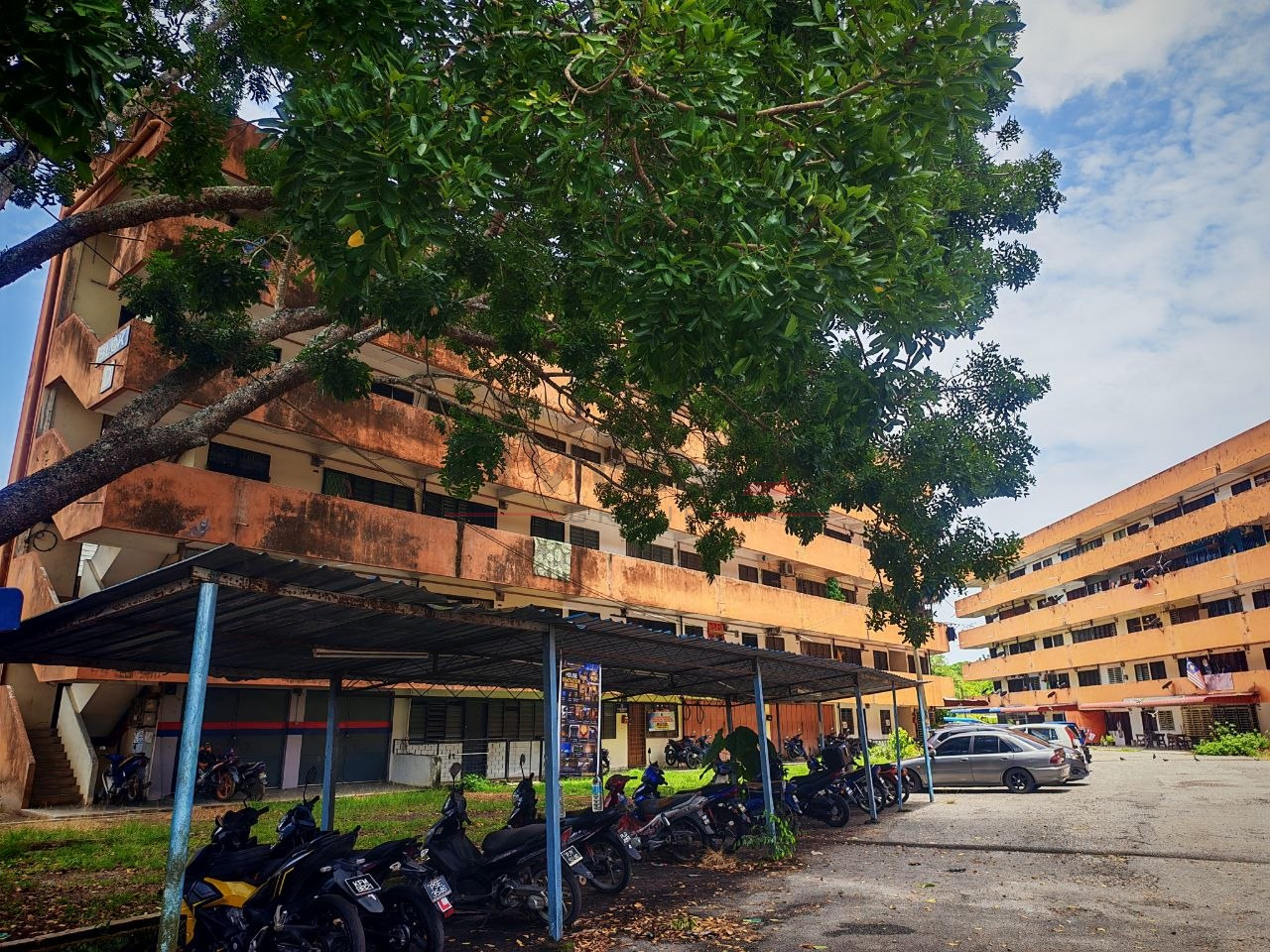 FLAT RETHINA 📍 | CASHBACK RM25,000 | ZERO DEPOSIT | BOOKING 1K