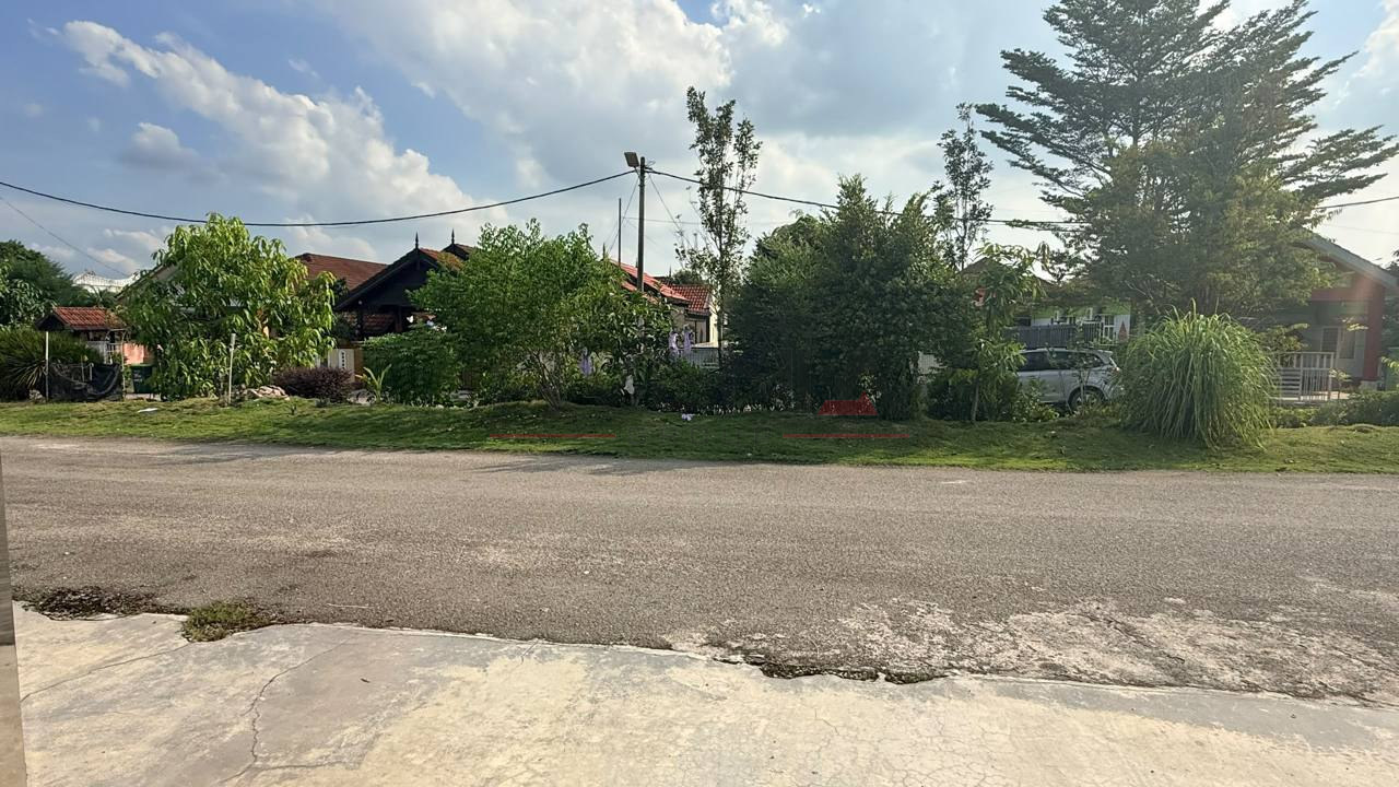 MBI DESAKU 📍 | RENOVATED | BANGLO SETINGKAT | BELOW MARKET VALUE RM55,000 12