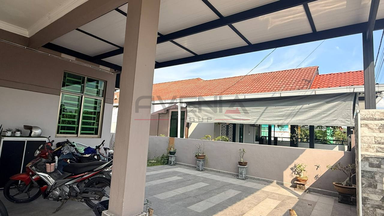 MBI DESAKU 📍 | RENOVATED | BANGLO SETINGKAT | BELOW MARKET VALUE RM55,000 21