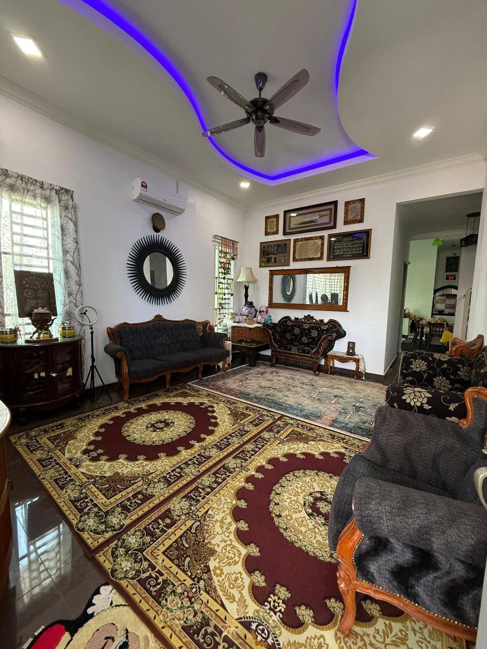 TAMAN SERI ASTANA 📍 | RENOVATED | BANGLO SETINGKAT | BELOW MARKET VALUE RM70,000 6