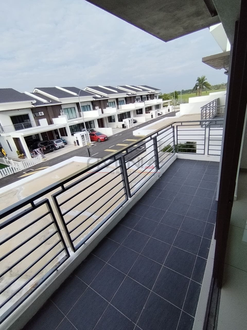 MEKARSARI ANGGUN| END LOT| GATED & GUARDED 📍 | END LOT | RENOVATED | TERES 2 TINGKAT | BELOW MARKET VALUE RM15,000 4
