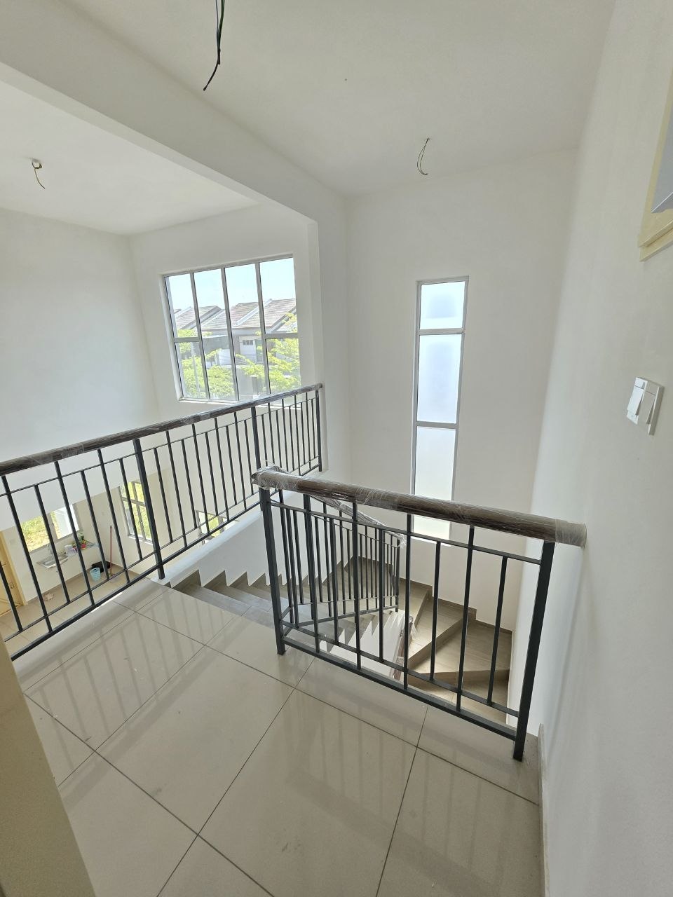TAMAN SERAI WANGI, PADANG SERAI, KEDAH. (BERSEBELAHAN SERAI WANGI MALL) | CORNER UNIT | BUNGALOW | CASHBACK RM1,000 | FULL LOAN 10