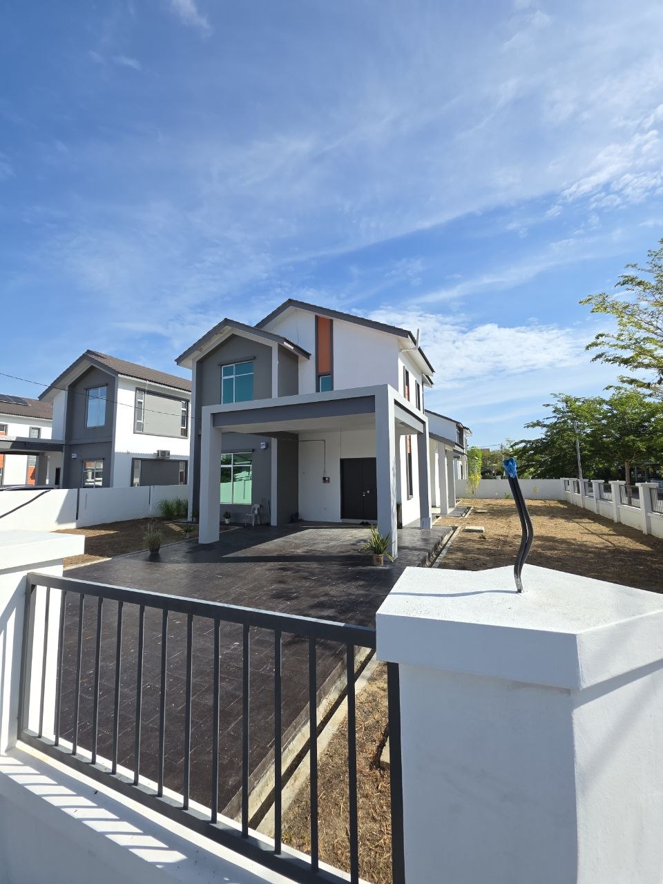 TAMAN SERAI WANGI, PADANG SERAI, KEDAH. (BERSEBELAHAN SERAI WANGI MALL) | CORNER UNIT | BUNGALOW | CASHBACK RM1,000 | FULL LOAN 12