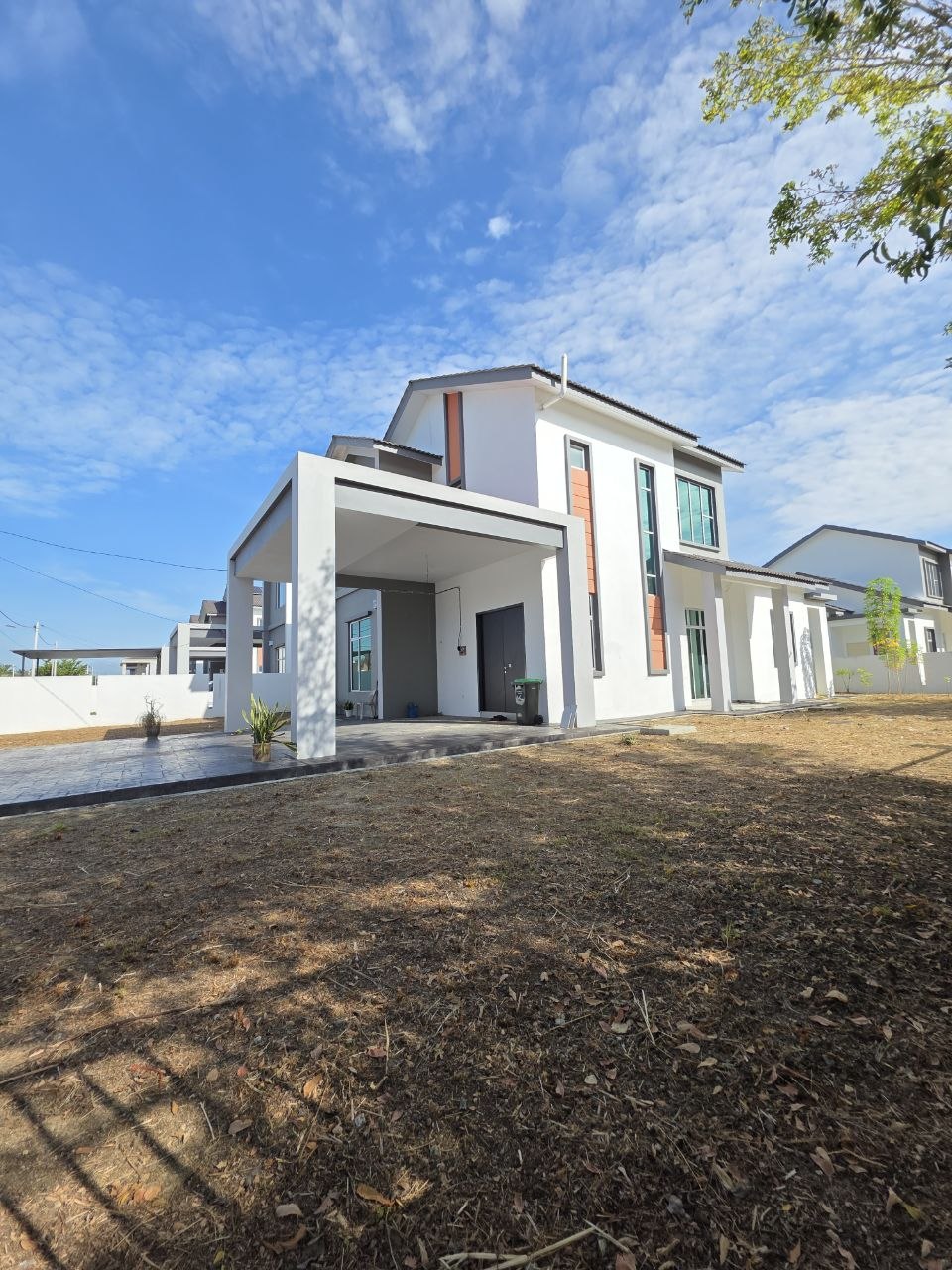 TAMAN SERAI WANGI, PADANG SERAI, KEDAH. (BERSEBELAHAN SERAI WANGI MALL) | CORNER UNIT | BUNGALOW | CASHBACK RM1,000 | FULL LOAN 17
