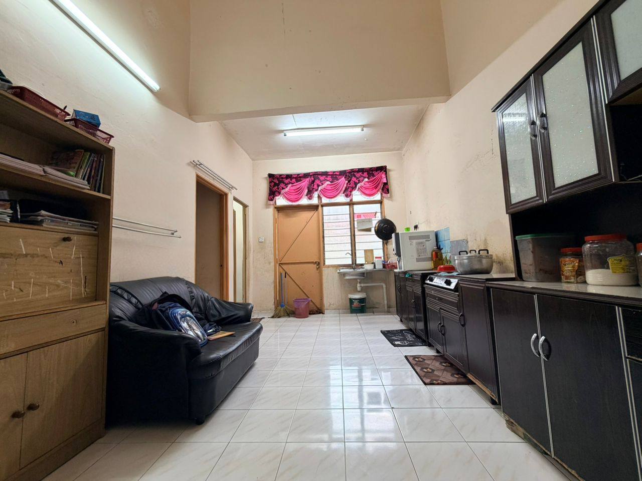 TAMAN SRI UTAMA,* | TERES SETINGKAT | CASHBACK RM20,000 | FULL LOAN | 📍BOOKING 1K 6