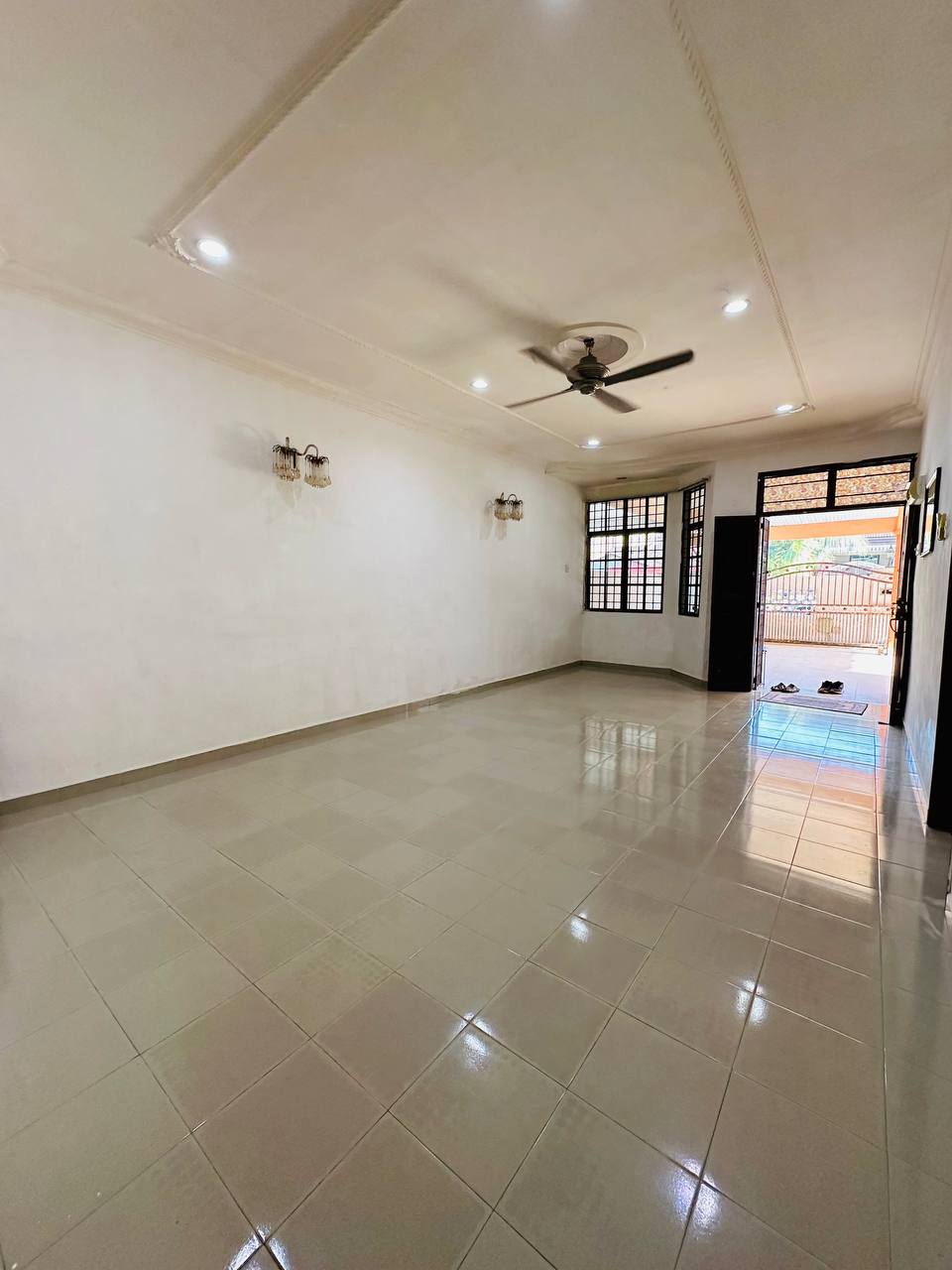 TAMAN SERI TANJUNG, KULIM. | RENOVATED | CASHBACK RM50,000 | FULL LOAN | 📍BOOKING 1K 22