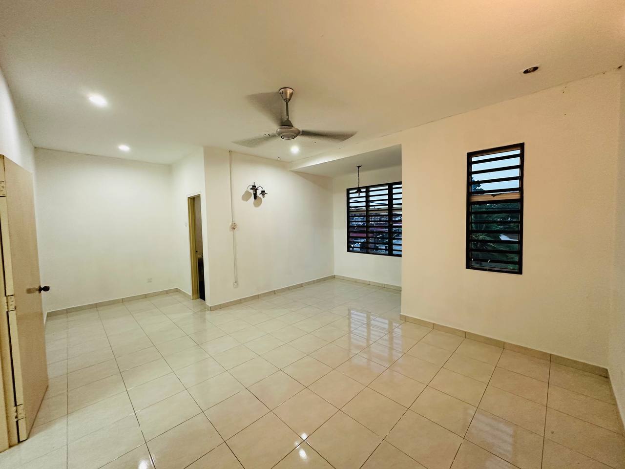 BANDAR LAGUNA MERBOK, | TERES 2 TINGKAT | CASHBACK RM65,000 | FULL LOAN | 📍BOOKING 1K 23