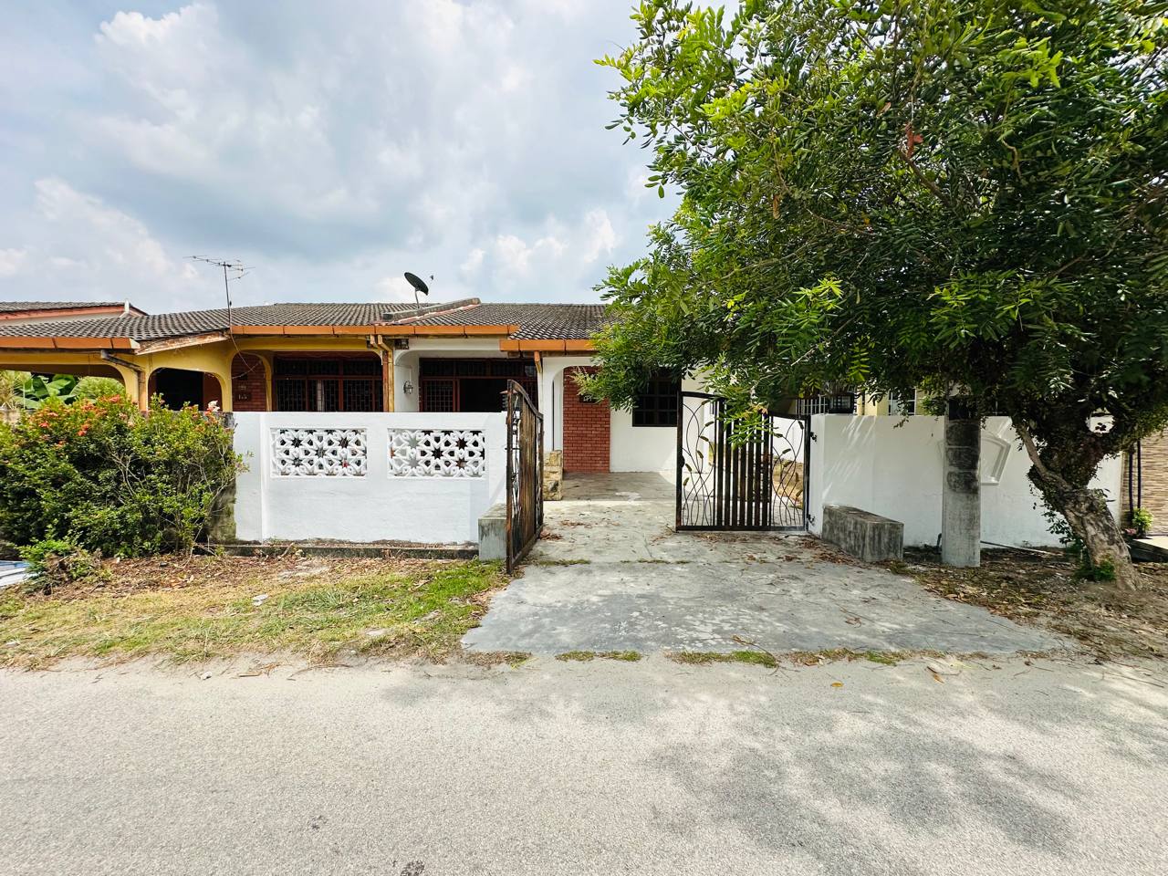TAMAN DESA PERMAI, LUNAS, KEDAH. | CASHBACK RM80,000 | FULL LOAN | 📍BOOKING 1K 17