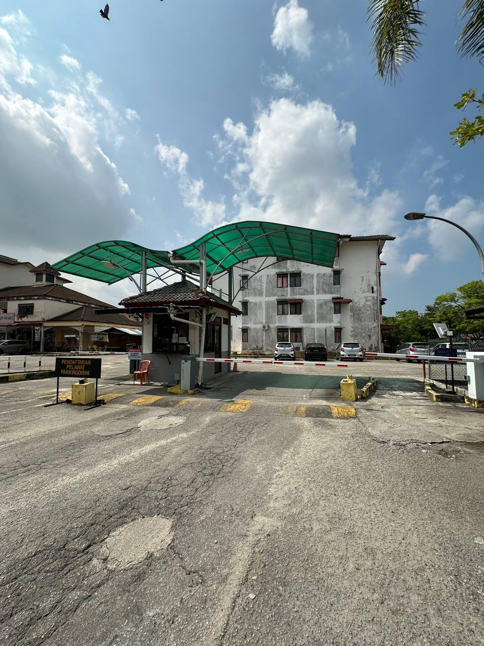 IDAMAN, | RENOVATED | APARTMENT | CASHBACK RM50,000 | FULL LOAN | 📍BOOKING 1K 16